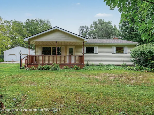 5427 Shepper Rd, Stockbridge, MI 49285