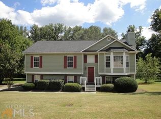4645 Wheeler Creek Dr, Hoschton, GA 30548