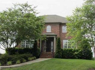 141 Ligonier Dr, Advance, NC 27006