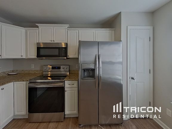 4th image of 4010 Salmon River Dr