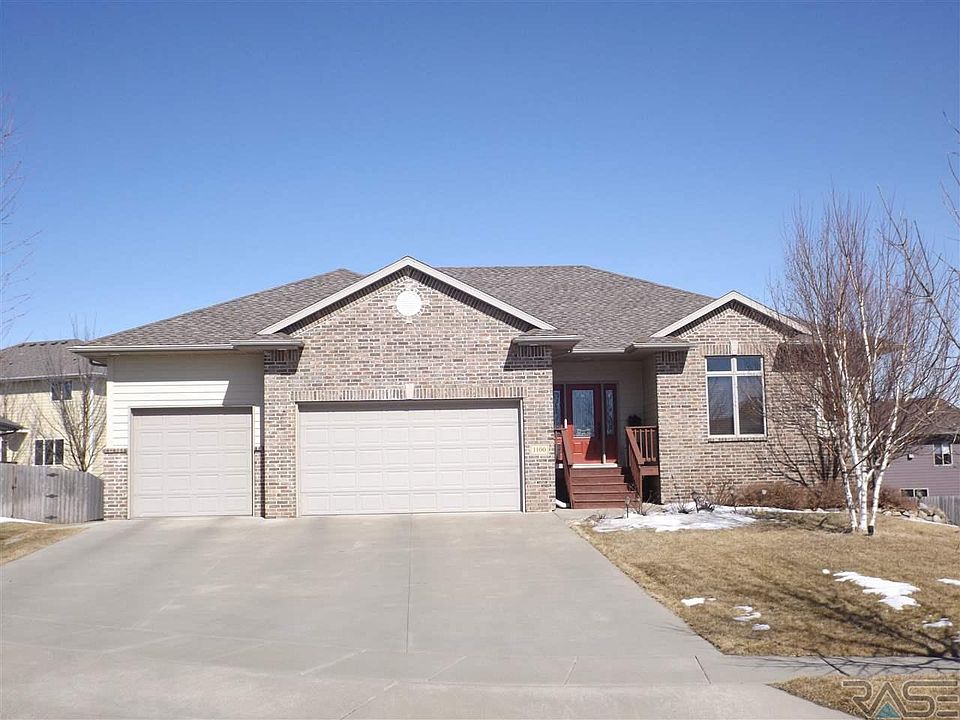 1st image of 1100 W Glen Eagle Cir
