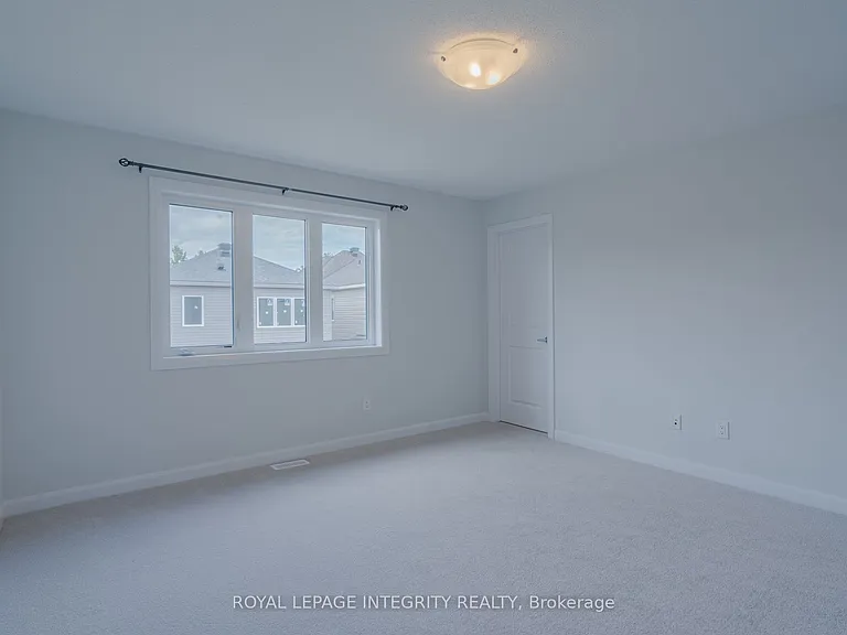 409 Silicon Way — Photo 15