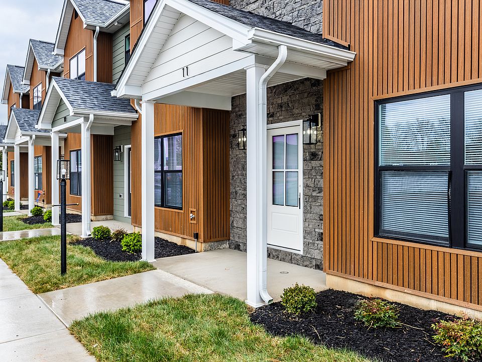 Be among the first to living in these stylish, newly built villas offering comfort, convenience, and modern living in Mt Crawford. Each home features 3 spacious bedrooms, an open concept living area and quality finishes.