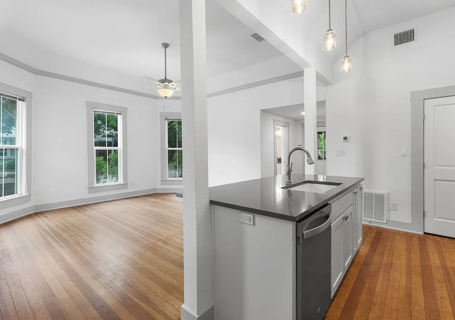 Modern Luxury in San Marcos' Premier Courtyard Community Now Leasing! — Photo 1
