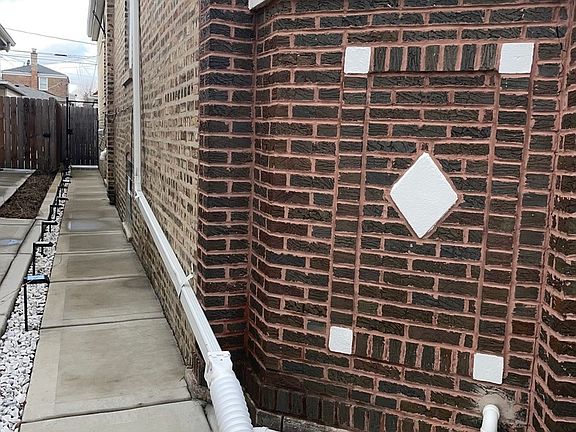 2nd image of 8126 S Wolcott Ave
