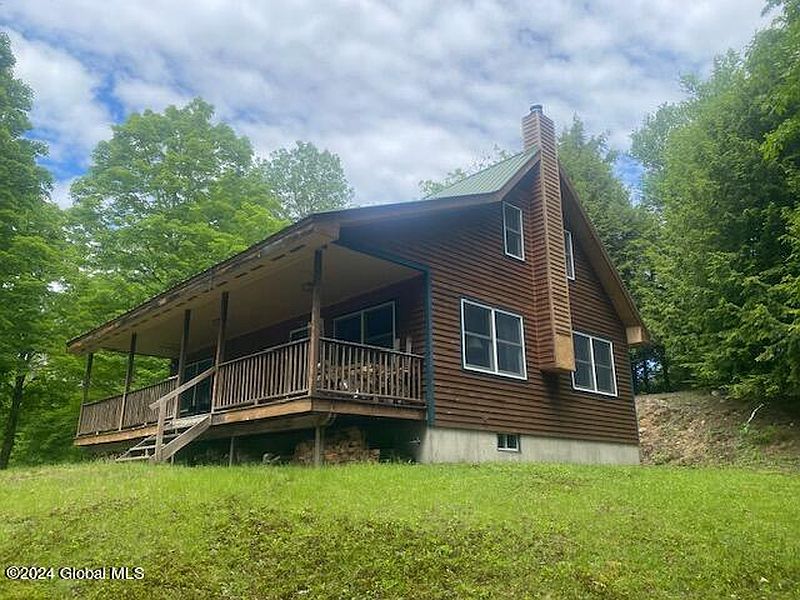 5th image of 81 Coulter Road