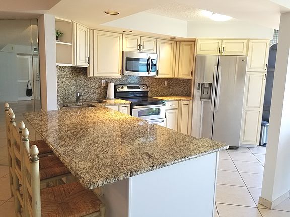 2nd image of 6423 Collins Ave APT 1208