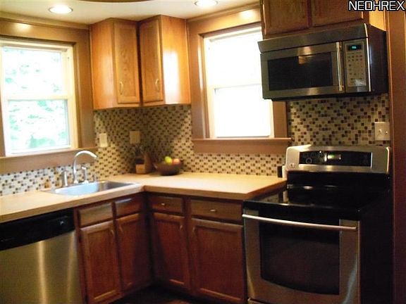 5th image of 259 E Tuscarawas Ave