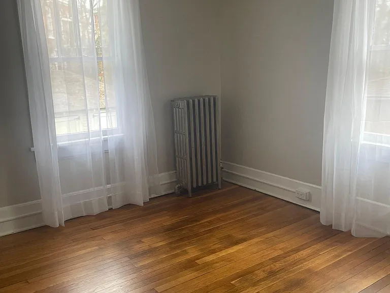 723 Highland Ave SW — Photo 26