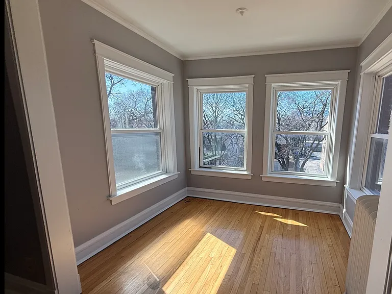 3943 N Kostner Ave #2F — Photo 5