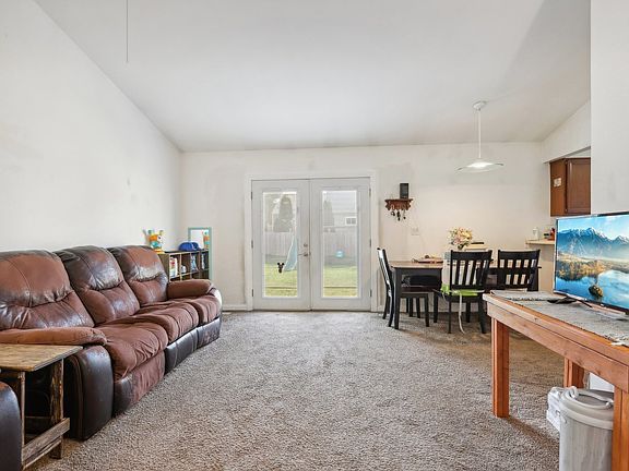 5th image of 2270 Bannister Ln