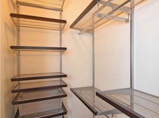 959 Paradrome St #B, Cincinnati, OH 45202