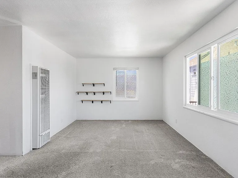 2238 Encinal Ave #C — Photo 5