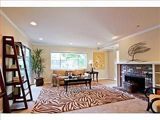 4th image of 60 Angela Dr