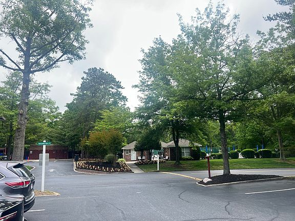 5th image of 1513 Washington Ct
