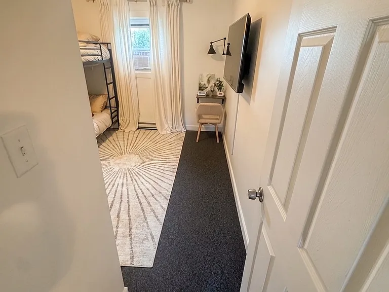 874 Fairview Ave #4 — Photo 9