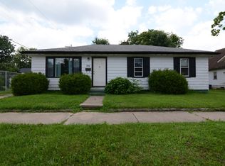 710 S 17th St, Decatur, IL 62521