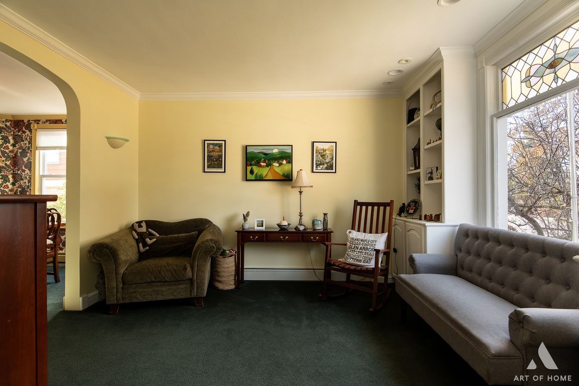 next background image