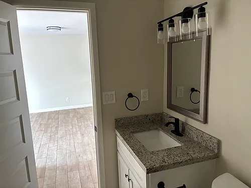 3001 E Price St #9 Photo 1