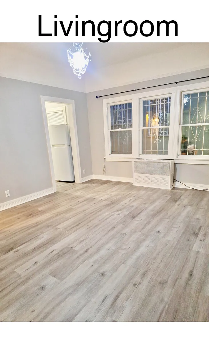 Studio Apartment - 1432 N Formosa Ave #5