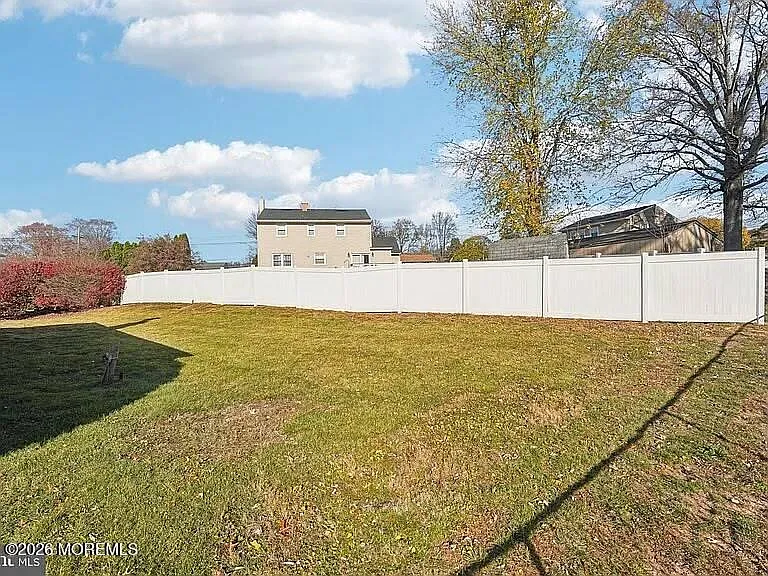 4 Heather Dr — Photo 13