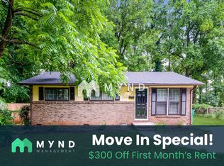 2426 Danforth Ln, Charlotte, NC 28208