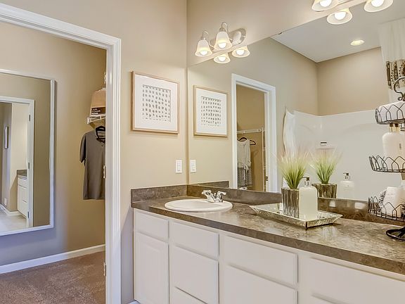 Relaxing owner s bath