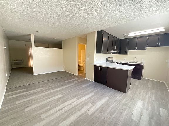 3rd image of 1417 N Durant St APT K