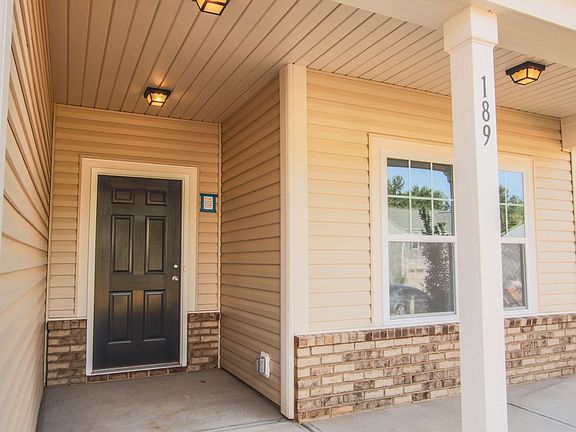 2nd image of 189 Jobe Dr