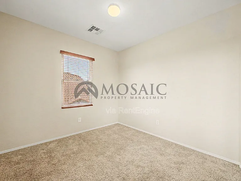 1384 S Sabino Dr — Photo 21