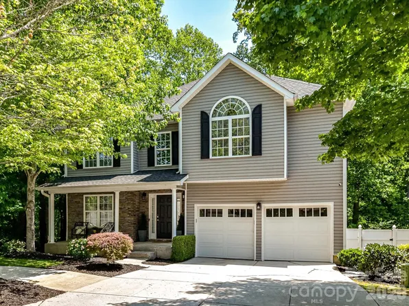 19040 Oakhurst Blvd, Cornelius, NC 28031