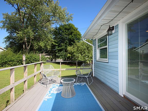 4th image of 63 Ridgetop Road