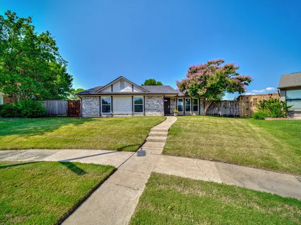 2330 Angel Fire Dr, Garland, TX 75044
