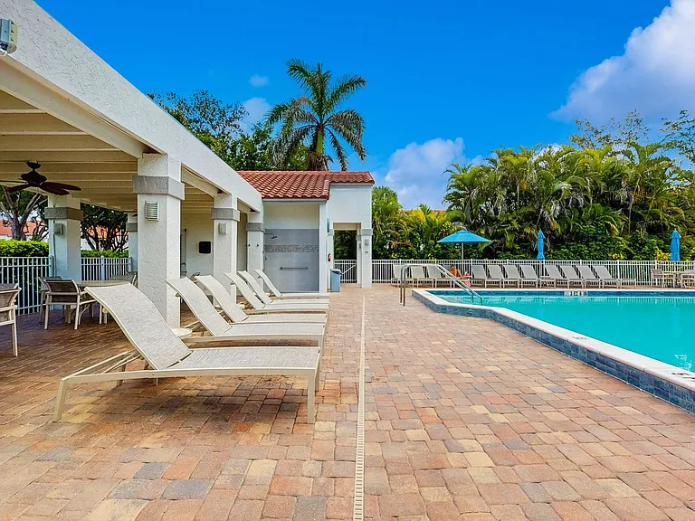 655 Windsurf Ln #ID1546357P — Photo 15