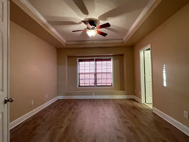 518 War Admiral Ct — Photo 15