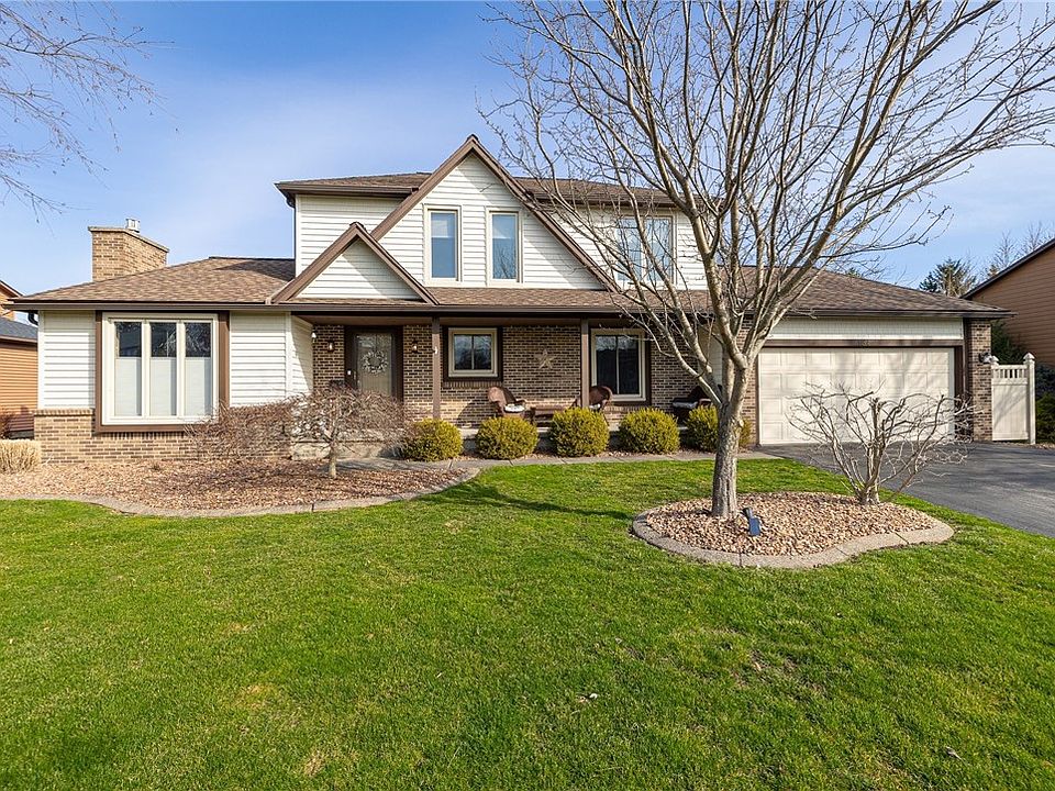 1st image of 134 Haskins Ln S