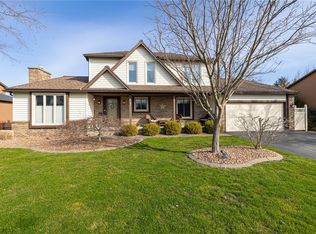 134 Haskins Ln S, Hilton, NY 14468