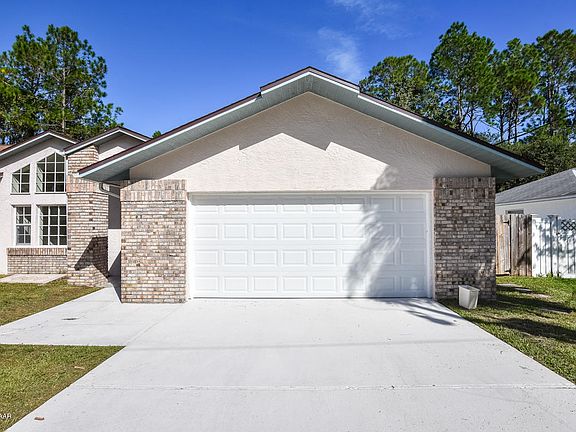 5th image of 191 Palmwood Dr