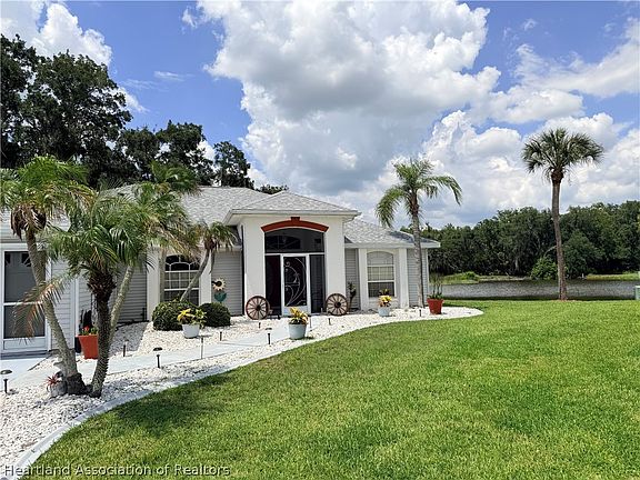 2nd image of 2702 S Winding Waters Dr