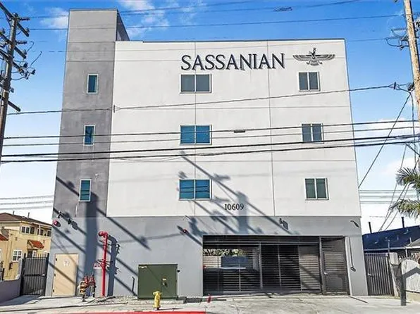 10609 S Inglewood Ave #1, Inglewood, CA 90304