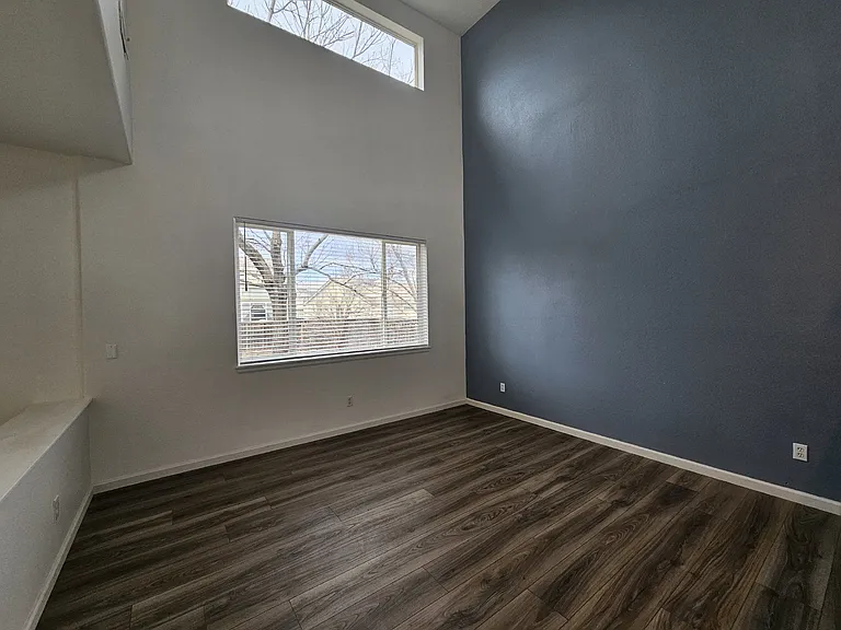 10043 Mackay Dr — Photo 12