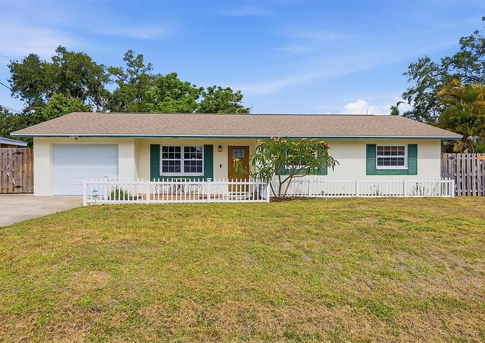 1st image of 3608 FENWAY DRIVE