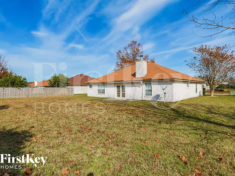 2262 Bristol Spring Ct — Photo 15