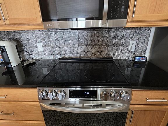 5th image of 2120 Sundancer Loop SE Unit 5