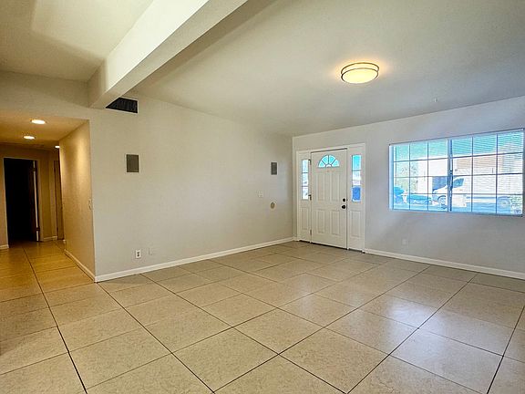 3rd image of 74095 Goleta Ave