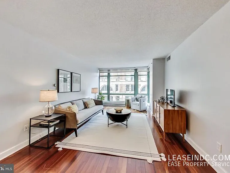 1150 K St NW #406 — Photo 3