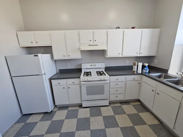 3009 Pearl Ave, Lorain, OH