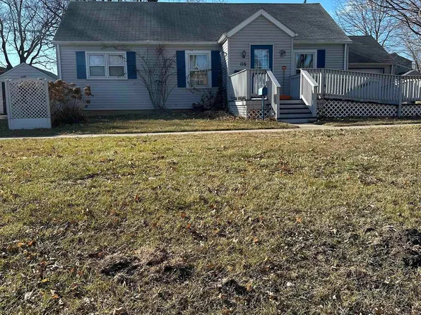 116 Hudson St, Storm Lake, IA 50588