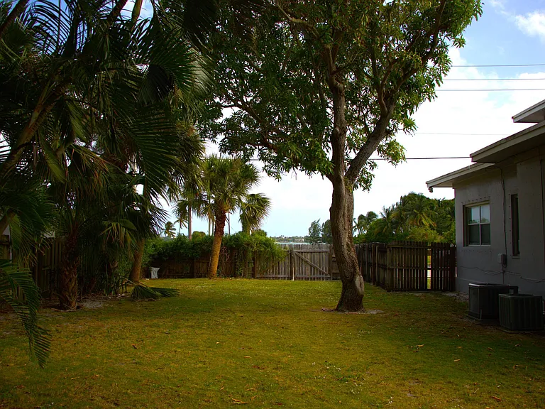5701 N Flagler Dr — Photo 22
