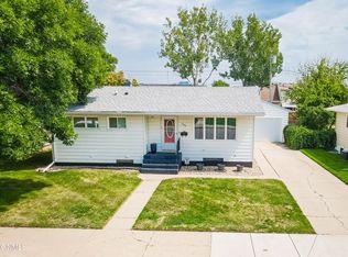 1224 7th Ave W, Williston, ND 58801